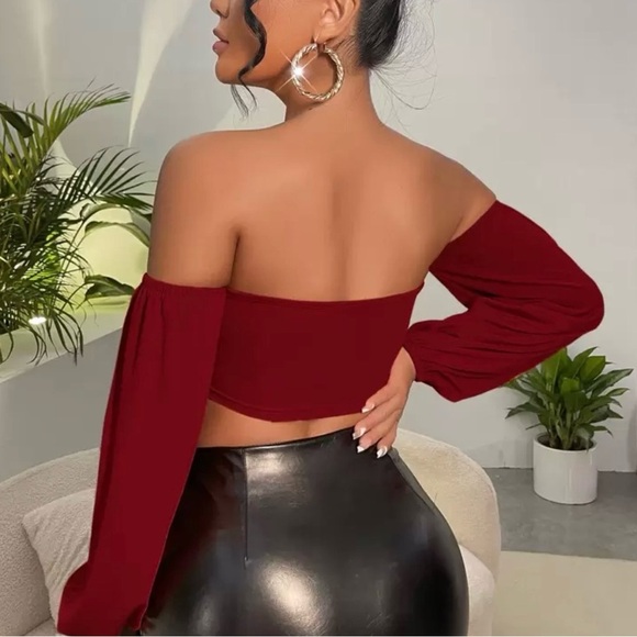 Burgundy Off The Shoulder Crop Top - Picture 2 of 6